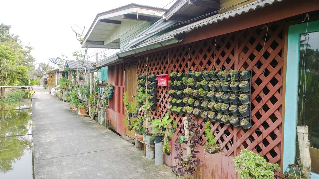 Cast Away Apartment Nonthaburi Exterior photo
