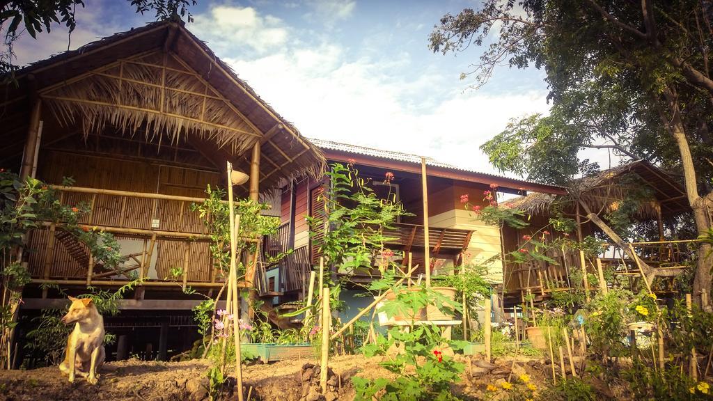 Cast Away Apartment Nonthaburi Exterior photo