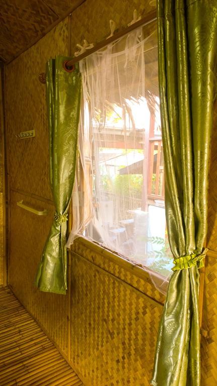 Cast Away Apartment Nonthaburi Exterior photo