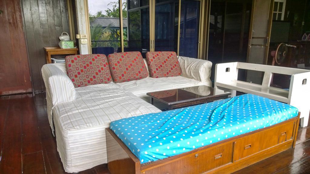 Cast Away Apartment Nonthaburi Exterior photo