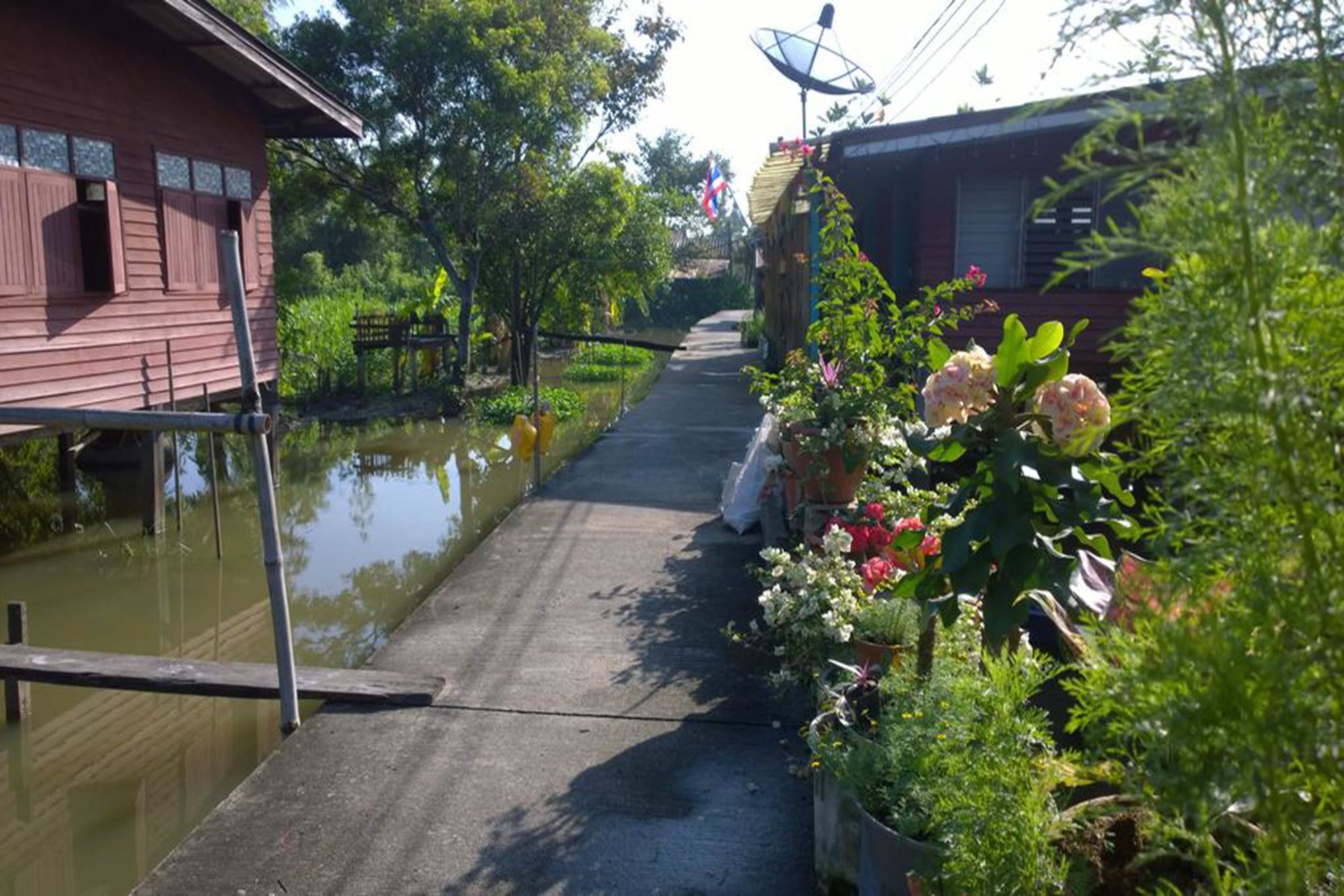 Cast Away Apartment Nonthaburi Exterior photo
