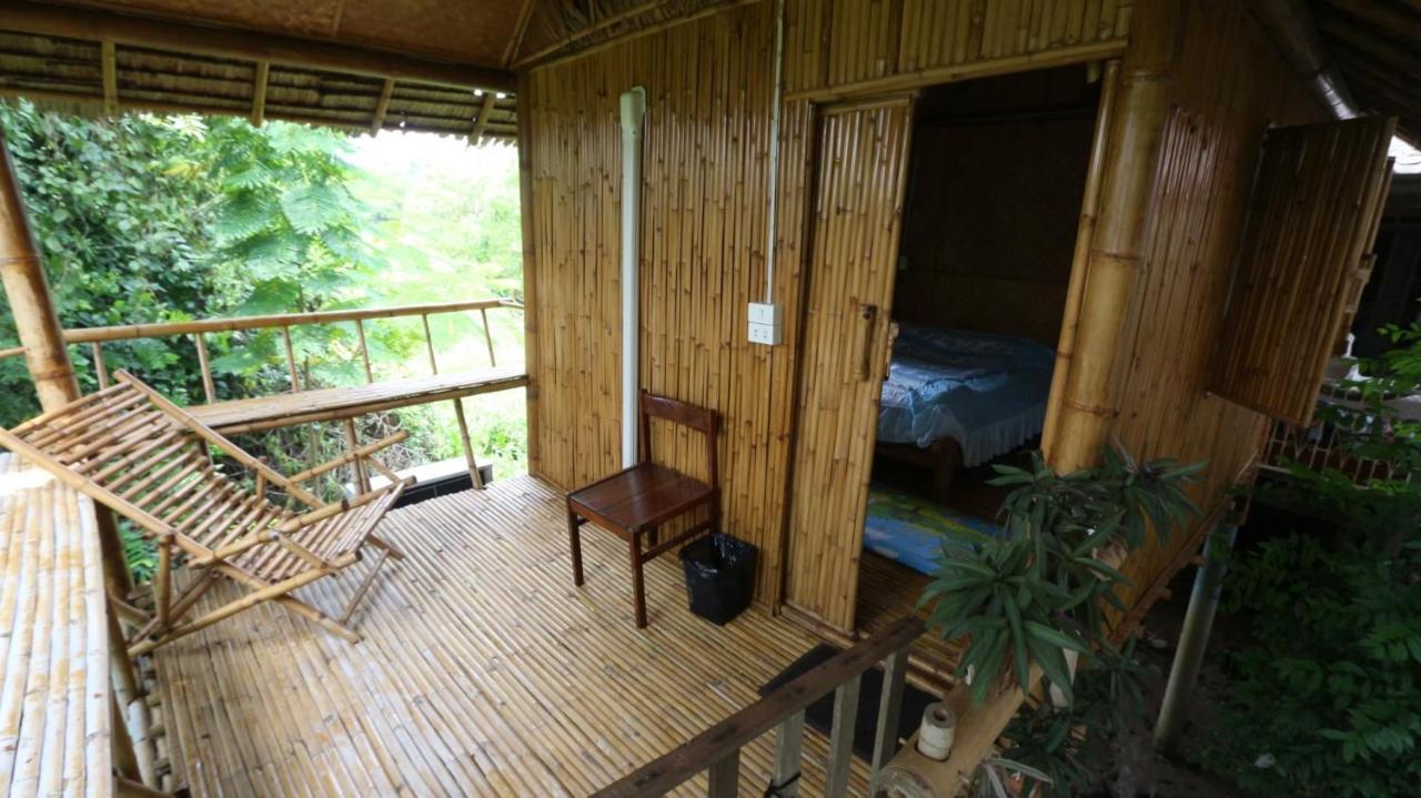 Cast Away Apartment Nonthaburi Exterior photo